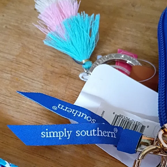 Simply Southern Floral Wallet and Keychain Set - Picture 3 of 9